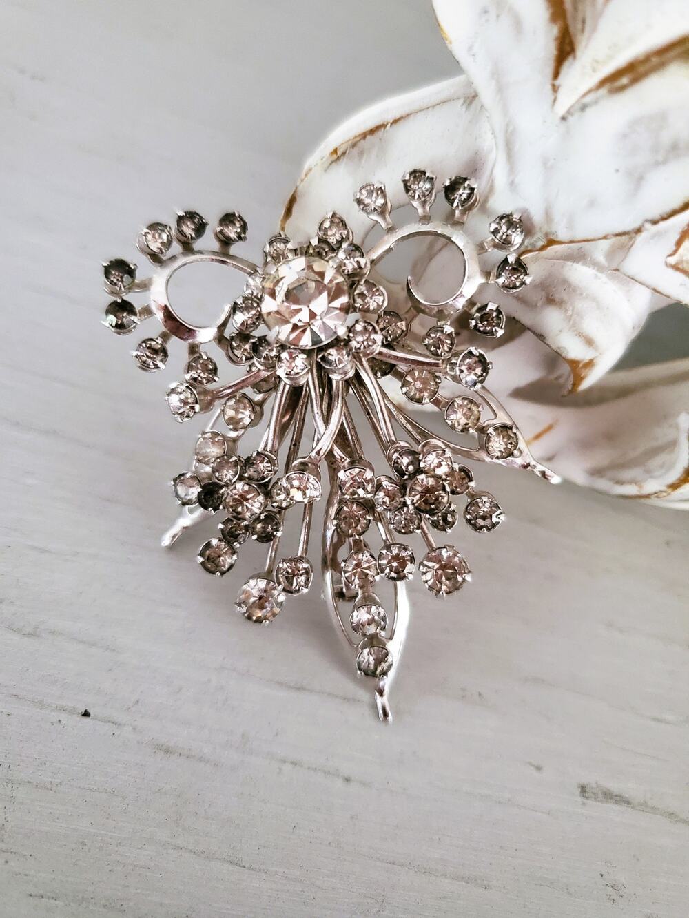 Vintage Clear Rhinestone Bow Brooch